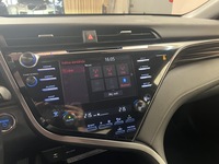 Toyota Camry vaihtoauto