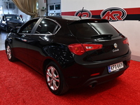 Alfa Romeo Giulietta vaihtoauto