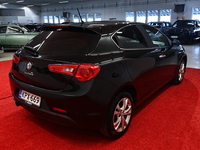 Alfa Romeo Giulietta vaihtoauto