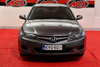 Honda Accord vaihtoauto