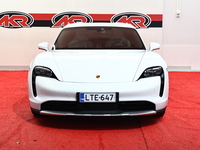 Porsche Taycan vaihtoauto