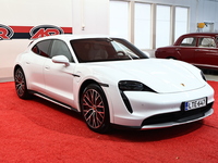 Porsche Taycan vaihtoauto
