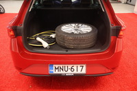 SEAT Leon Sportstourer vaihtoauto