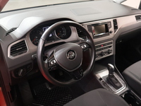 Volkswagen Golf Sportsvan vaihtoauto
