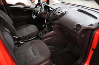 Ford Transit Courier vaihtoauto