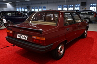 Renault 9 vaihtoauto