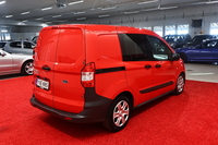 Ford Transit Courier vaihtoauto