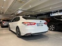 Toyota Camry vaihtoauto