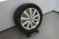 Volkswagen Touran vaihtoauto