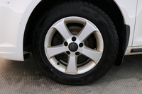 Volkswagen Touran vaihtoauto