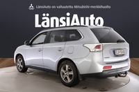 Mitsubishi Outlander vaihtoauto