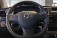 Toyota Proace Verso vaihtoauto
