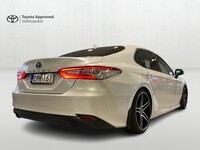 Toyota Camry vaihtoauto