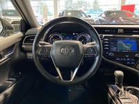 Toyota Camry vaihtoauto