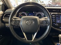 Toyota Camry vaihtoauto