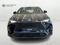 Toyota bZ4X vaihtoauto