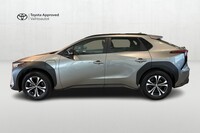 Toyota bZ4X vaihtoauto