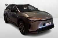 Toyota bZ4X vaihtoauto