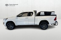 Toyota Hilux vaihtoauto