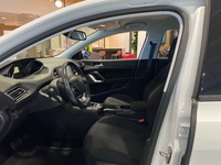 Peugeot 308 vaihtoauto