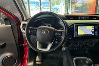 Toyota Hilux vaihtoauto