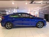 Hyundai IONIQ plug-in vaihtoauto