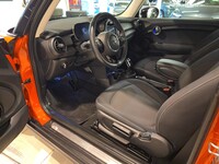Mini Cooper vaihtoauto