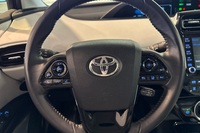 Toyota Prius Plug-in vaihtoauto