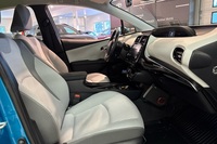 Toyota Prius Plug-in vaihtoauto