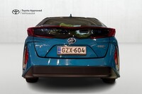 Toyota Prius Plug-in vaihtoauto