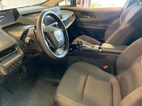 Toyota Prius Plug-in vaihtoauto