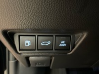 Toyota Prius Plug-in vaihtoauto