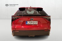 Toyota bZ4X vaihtoauto