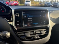 Peugeot 208 vaihtoauto