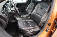 Volvo V40 Cross Country vaihtoauto
