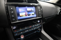 Jaguar F-PACE vaihtoauto