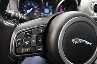 Jaguar F-PACE vaihtoauto