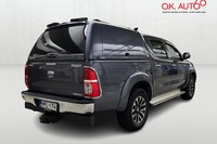 Toyota Hilux vaihtoauto