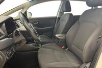 Kia Carens vaihtoauto