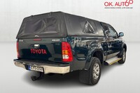 Toyota Hilux vaihtoauto