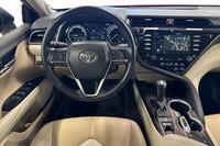 Toyota Camry vaihtoauto