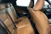 Lexus LBX vaihtoauto