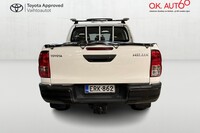 Toyota Hilux vaihtoauto