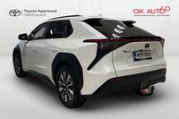 Toyota bZ4X vaihtoauto