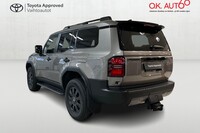 Toyota Land Cruiser vaihtoauto