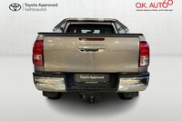 Toyota Hilux vaihtoauto