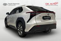 Toyota bZ4X vaihtoauto