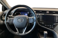 Toyota Camry vaihtoauto