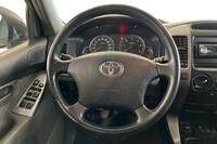 Toyota Land Cruiser vaihtoauto