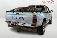 Toyota Hilux vaihtoauto